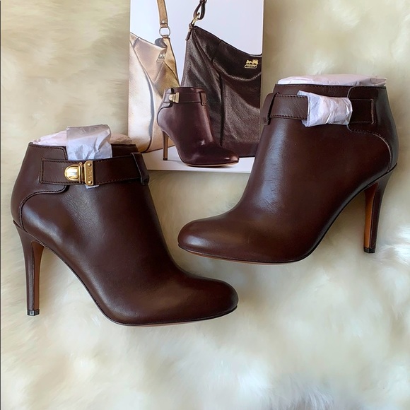 NWT COACH Soft Leather “TAN” Bootie - Picture 1 of 5